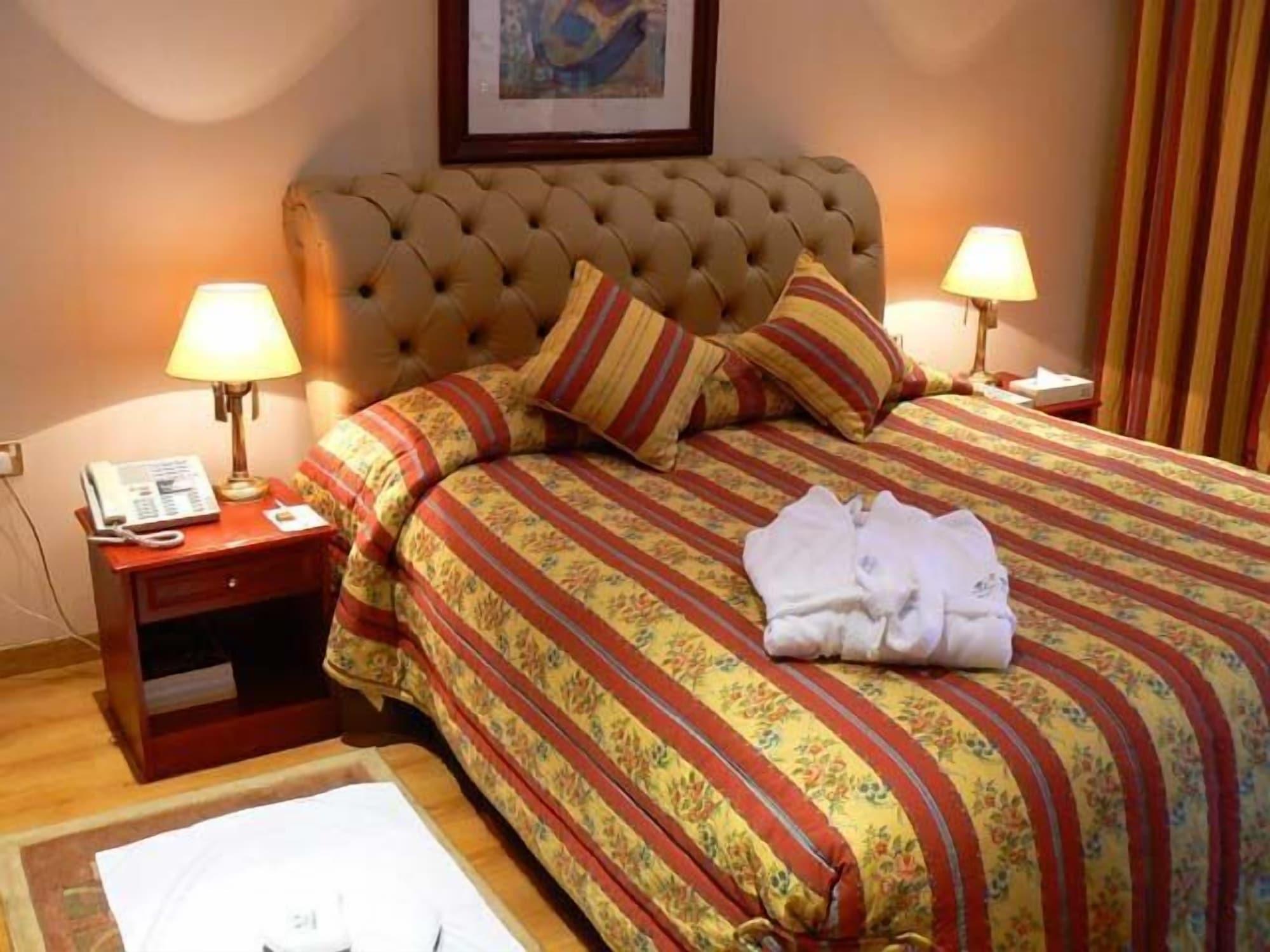 Al Bustan Hotel Doha Luaran gambar